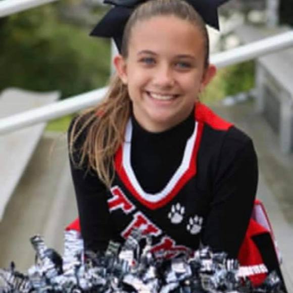 Meet your Posher, Michelle - Picture 1 of 1